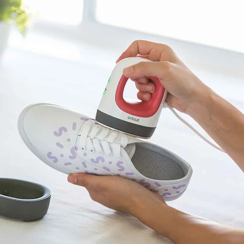 Cricut Easypress Mini - Heat Iron